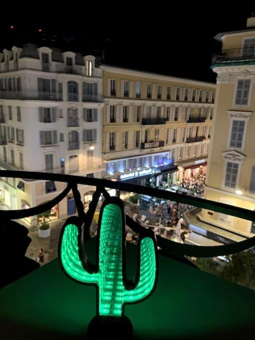 Magenta - T2 Au Coeur Du Carre D'Or De Nice Buitenkant foto